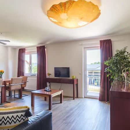 Haus Seidendorf شقة